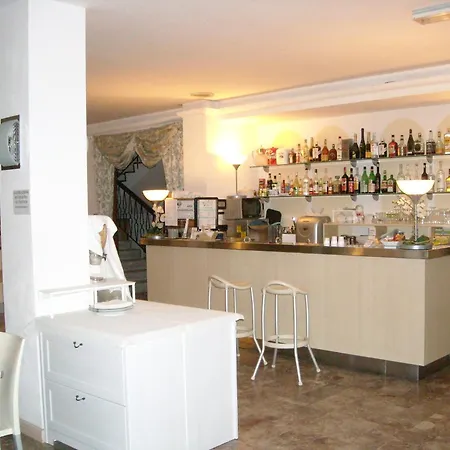 Ξενοδοχείο Haiti Μιλάνο Μαριτίμα