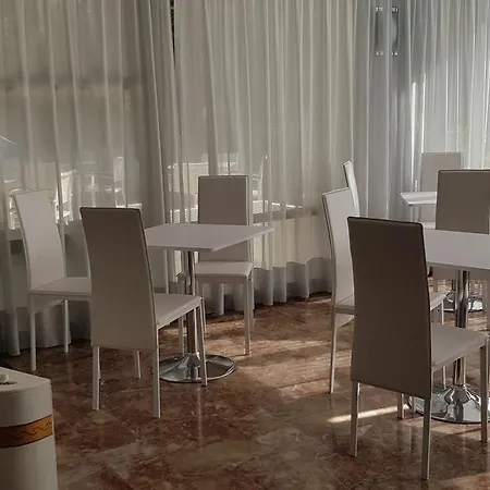 Ξενοδοχείο Haiti Μιλάνο Μαριτίμα